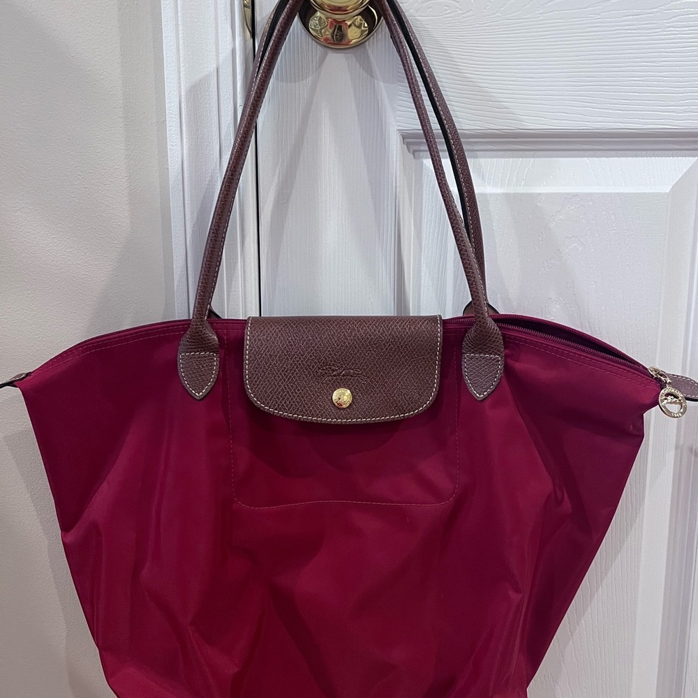 Red Longxhamp Le Pliage Tote